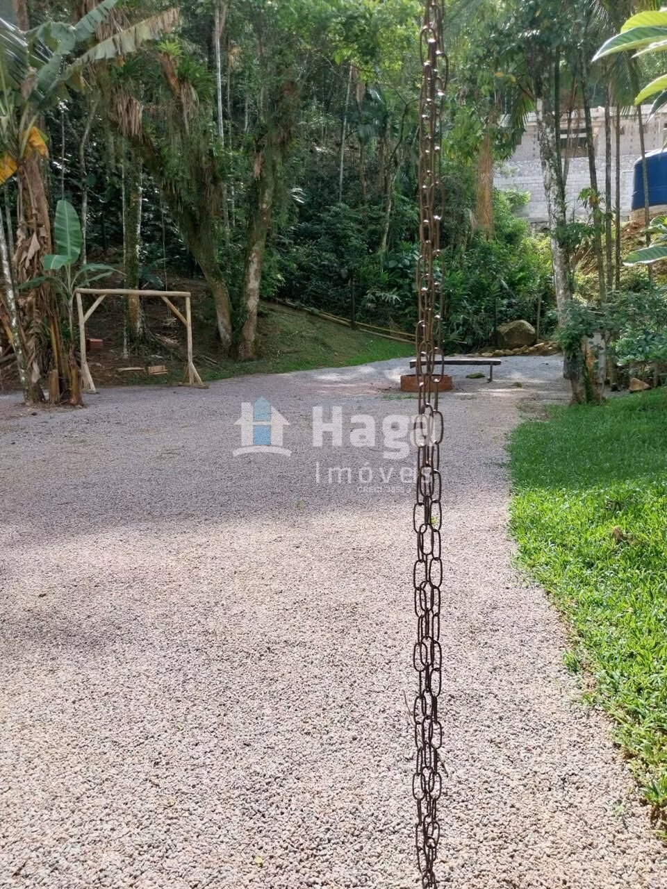 Chácara de 1.220 m² em Palhoça, SC