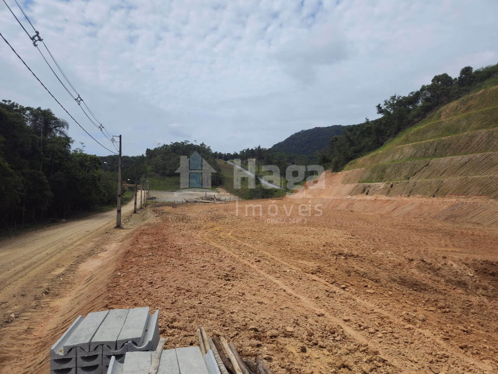 Terreno de 751 m² em Guabiruba, SC