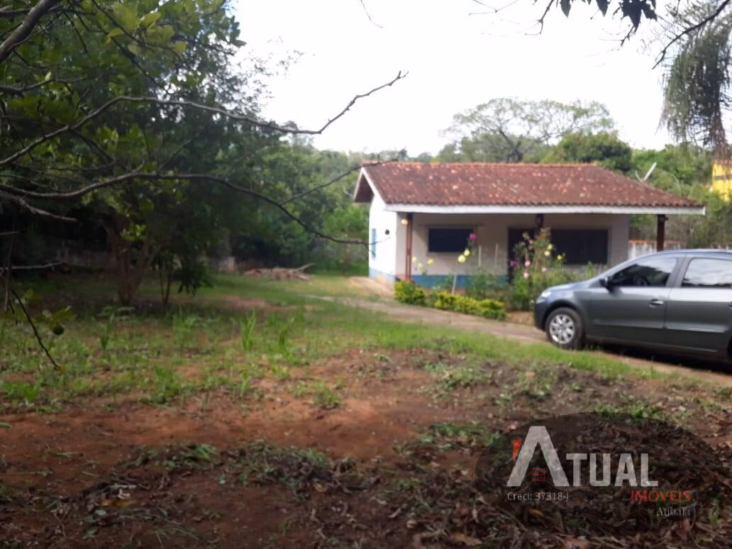 Casa de 960 m² em Mairiporã, SP