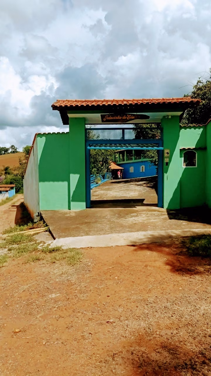 Sítio de 5 ha em Cambuí, MG