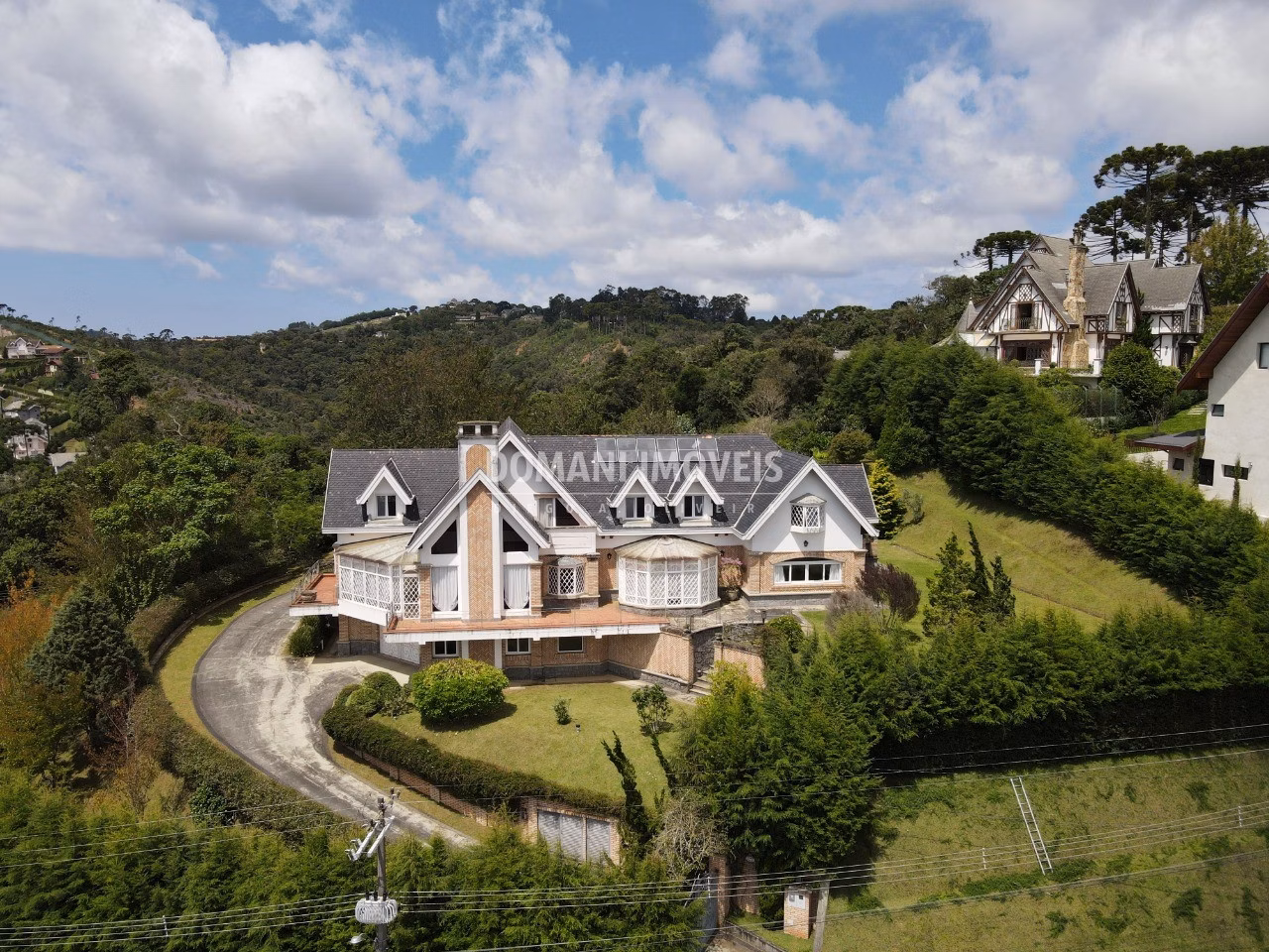 House of 3,370 m² in Campos do Jordão, SP, Brazil