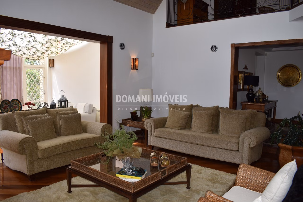 House of 3,370 m² in Campos do Jordão, SP, Brazil