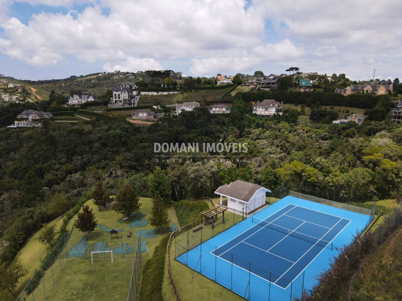 House of 3,370 m² in Campos do Jordão, SP, Brazil