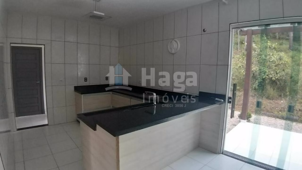 Casa de 367 m² em Guabiruba, SC
