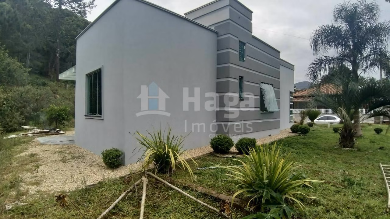 Casa de 367 m² em Guabiruba, SC