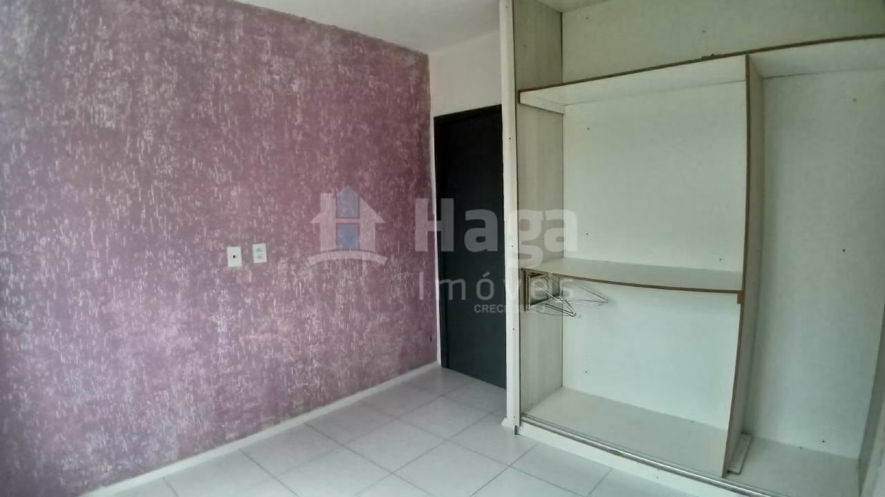 Casa de 367 m² em Guabiruba, SC