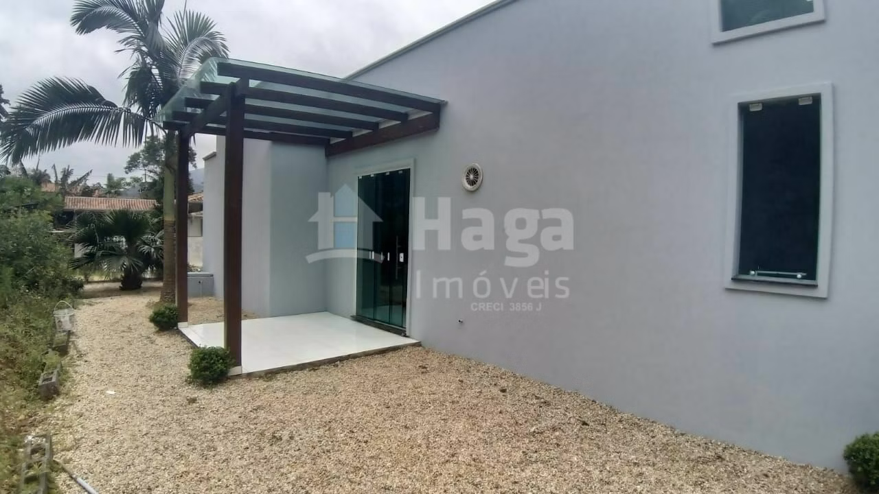 Casa de 367 m² em Guabiruba, SC