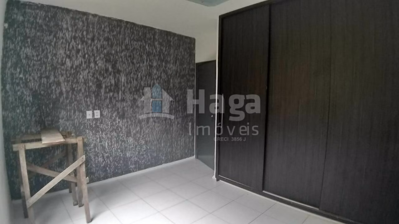 Casa de 367 m² em Guabiruba, SC