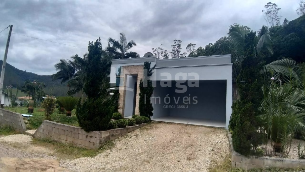Casa de 367 m² em Guabiruba, SC