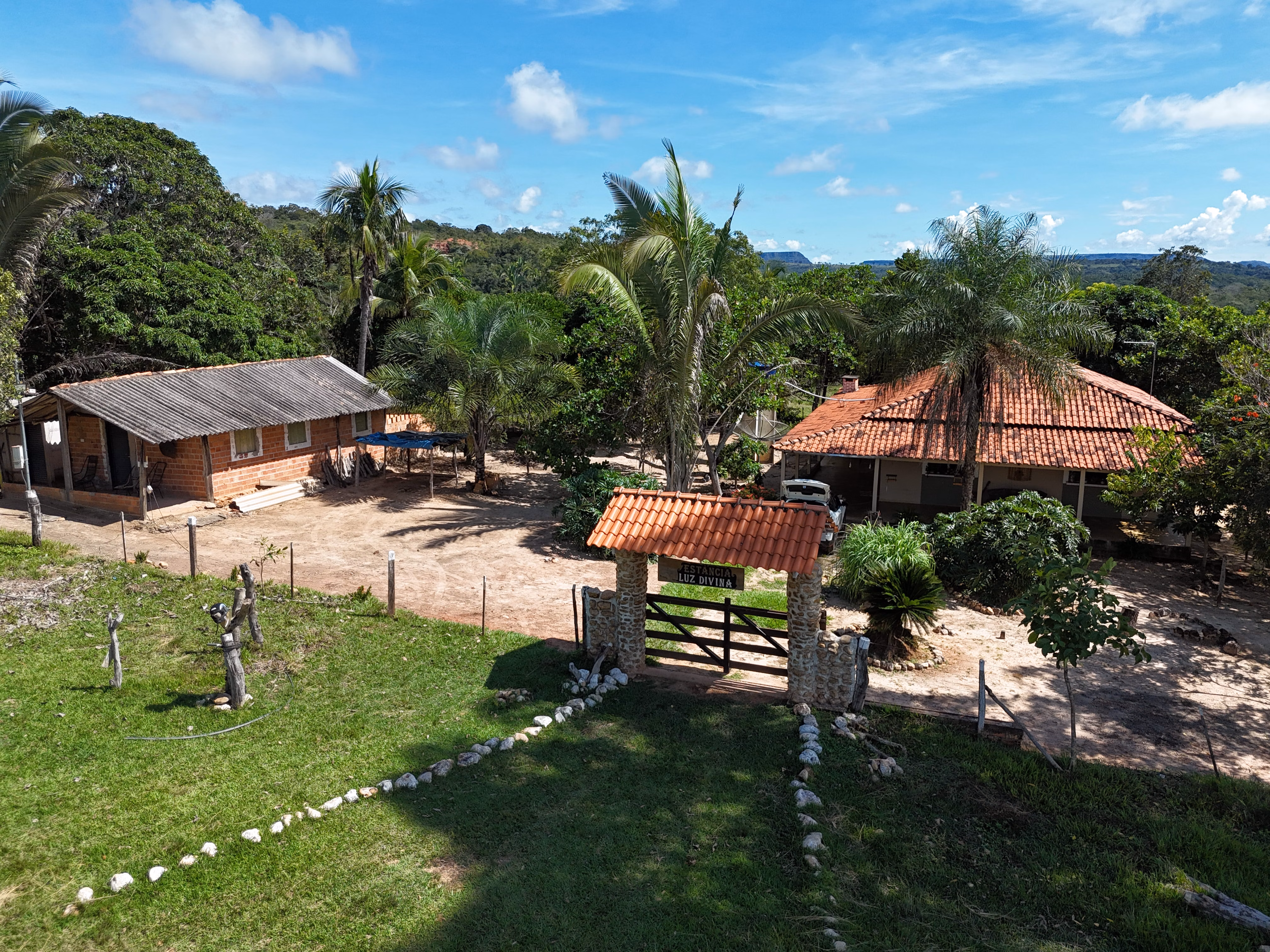 Fazenda de 260 ha em Guiratinga, MT