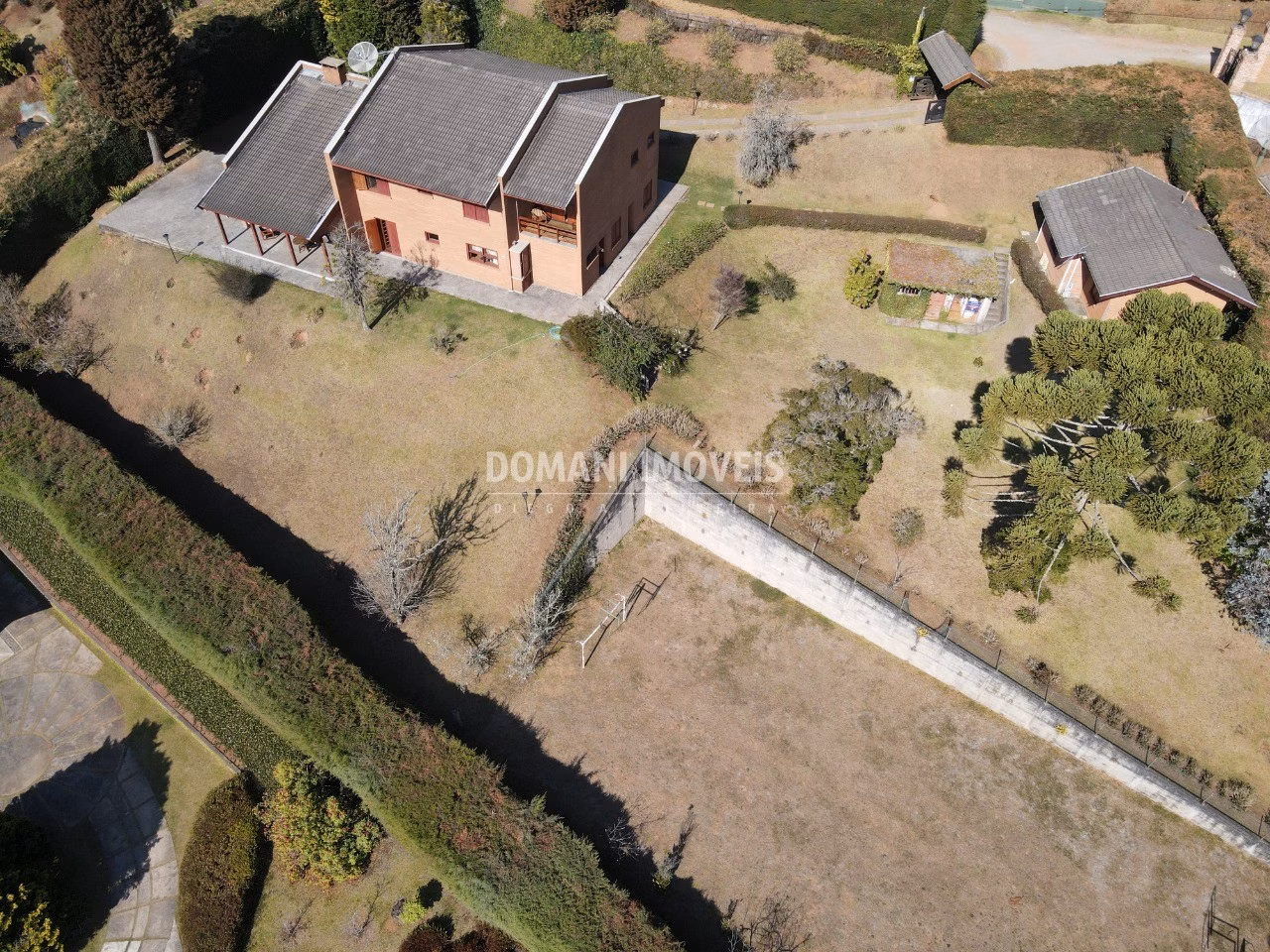 House of 3,380 m² in Campos do Jordão, SP, Brazil