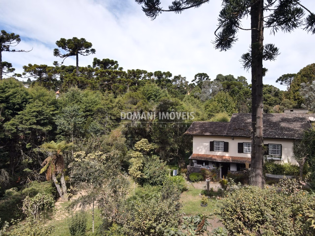 House of 1,950 m² in Campos do Jordão, SP, Brazil