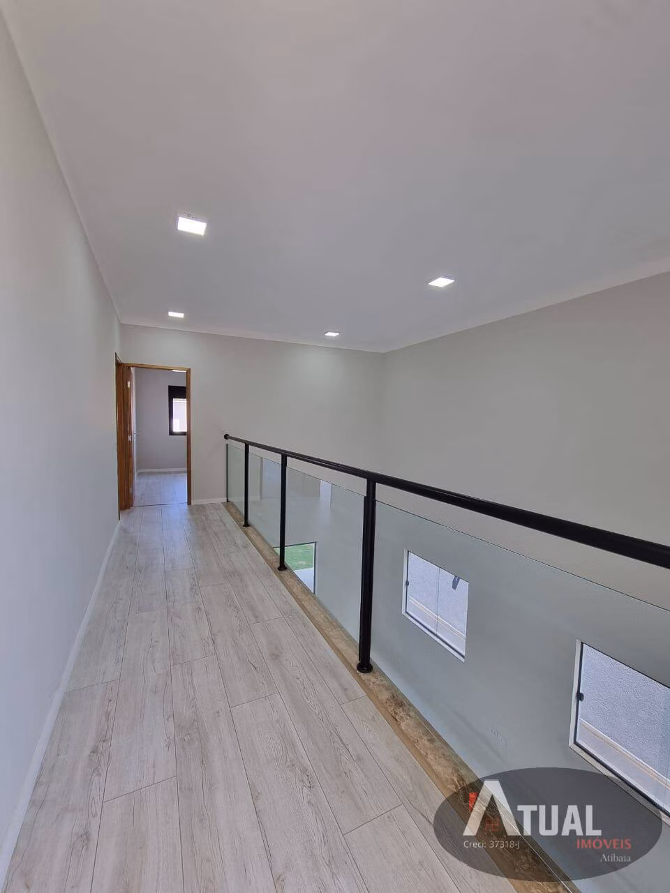 Casa de 300 m² em Atibaia, SP
