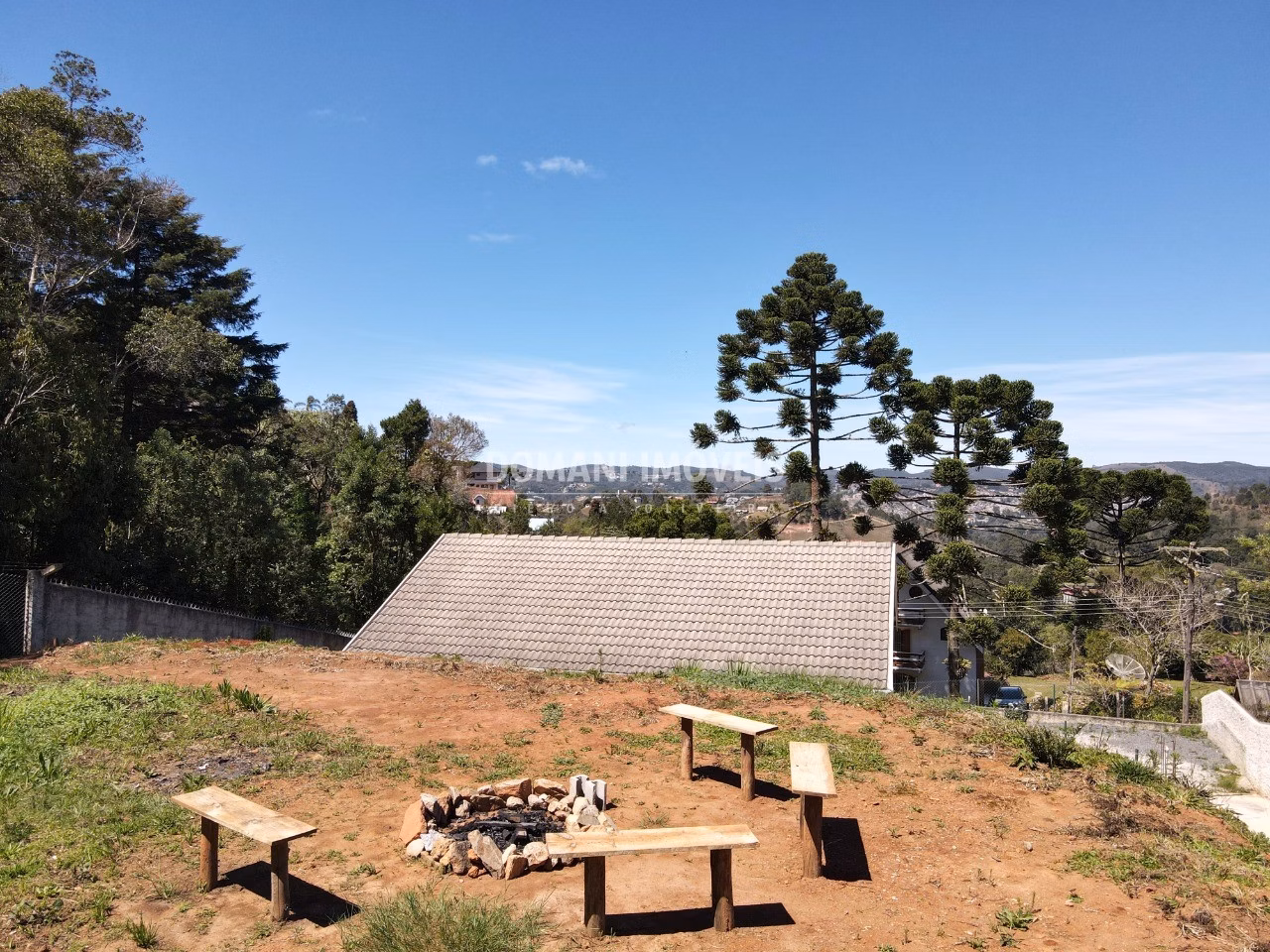 Casa de 940 m² em Campos do Jordão, SP