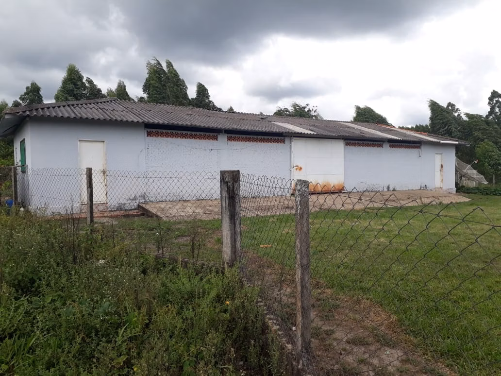 Fazenda de 150 ha em Angatuba, SP