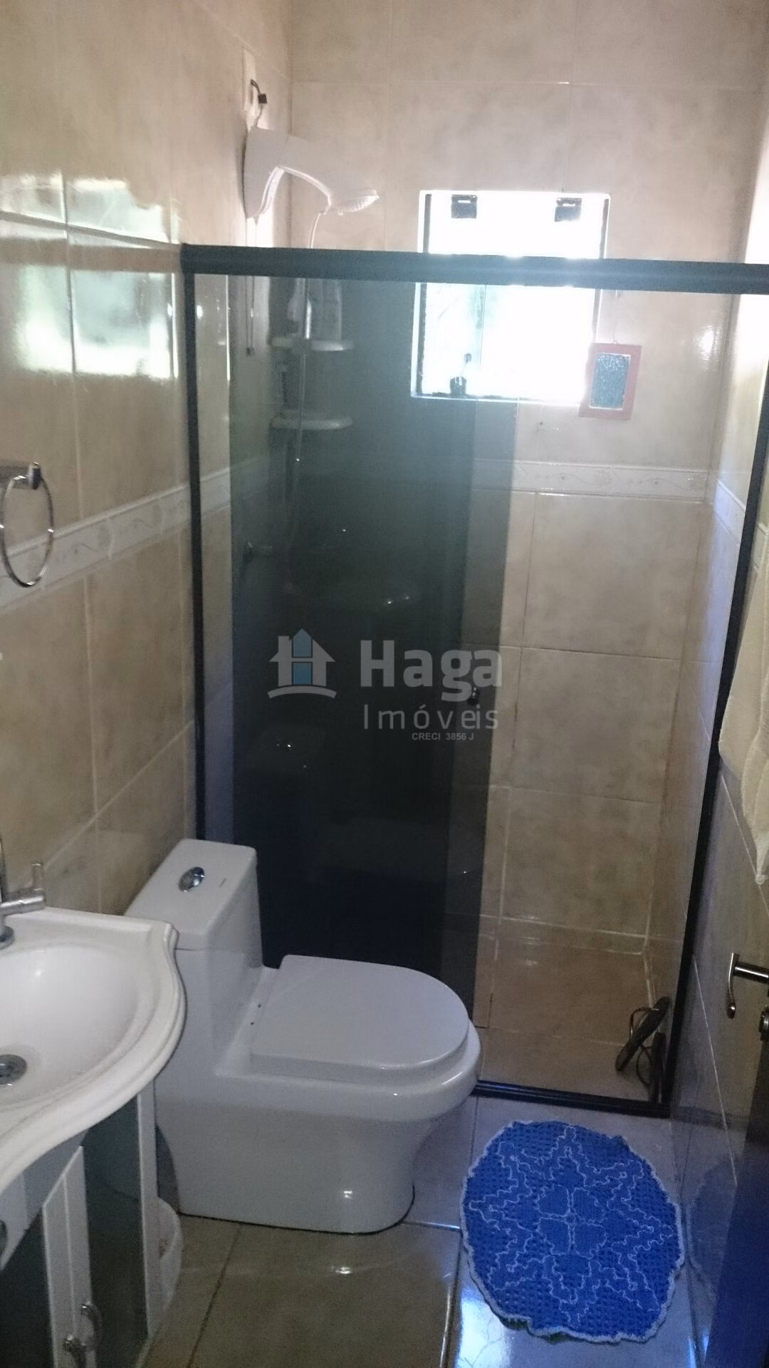 Casa de 405 m² em Brusque, SC