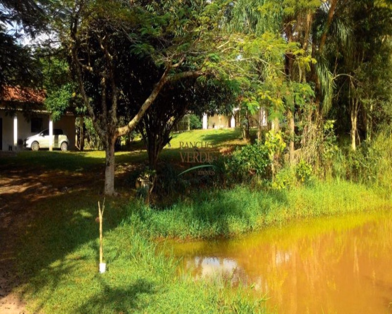 Sítio de 12 ha em Santa Branca, SP
