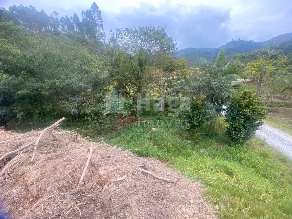 Terreno de 1.500 m² em Nova Trento, SC