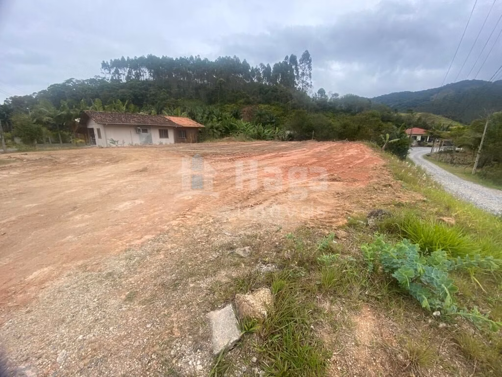 Terreno de 1.500 m² em Nova Trento, SC