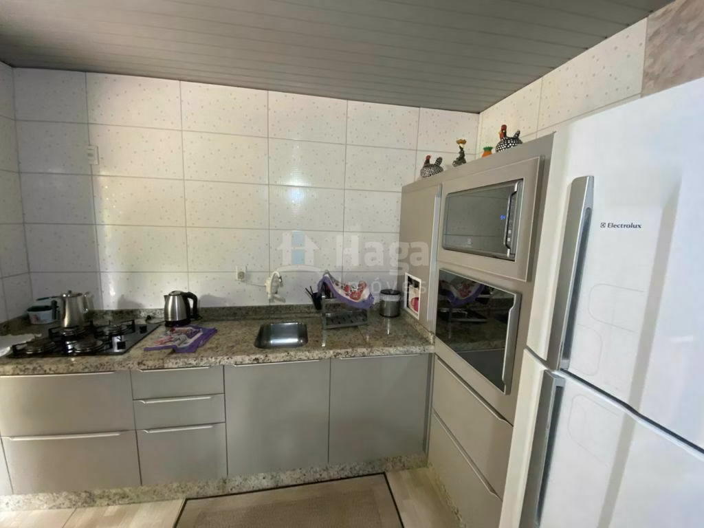 Chácara de 1.500 m² em Nova Trento, SC