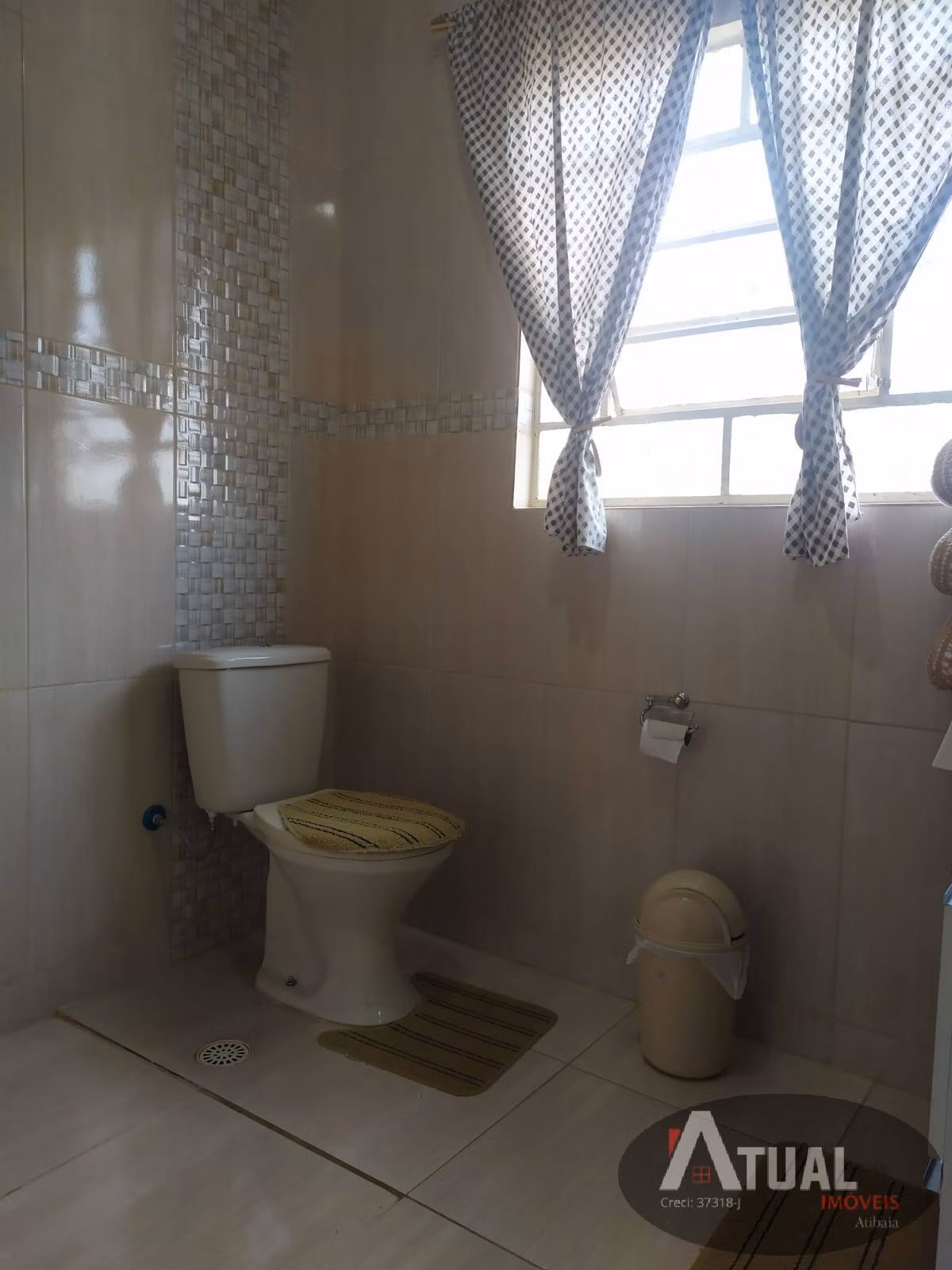 Chácara de 1.000 m² em Atibaia, SP