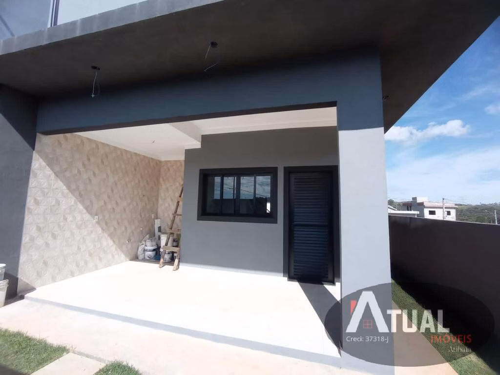 Casa de 140 m² em Mairiporã, SP