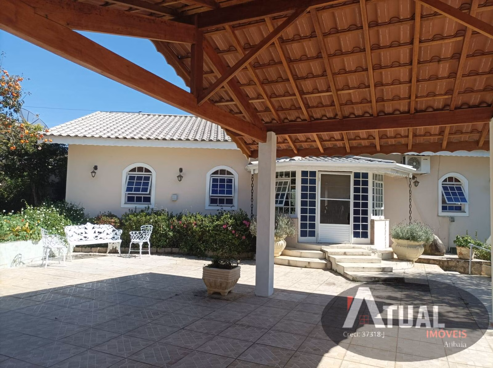 Casa de 1.294 m² em Piracaia, SP