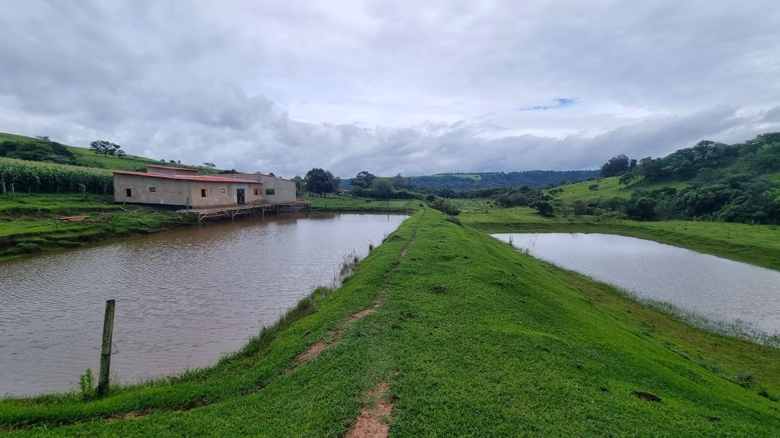 Fazenda de 184 ha em Angatuba, SP