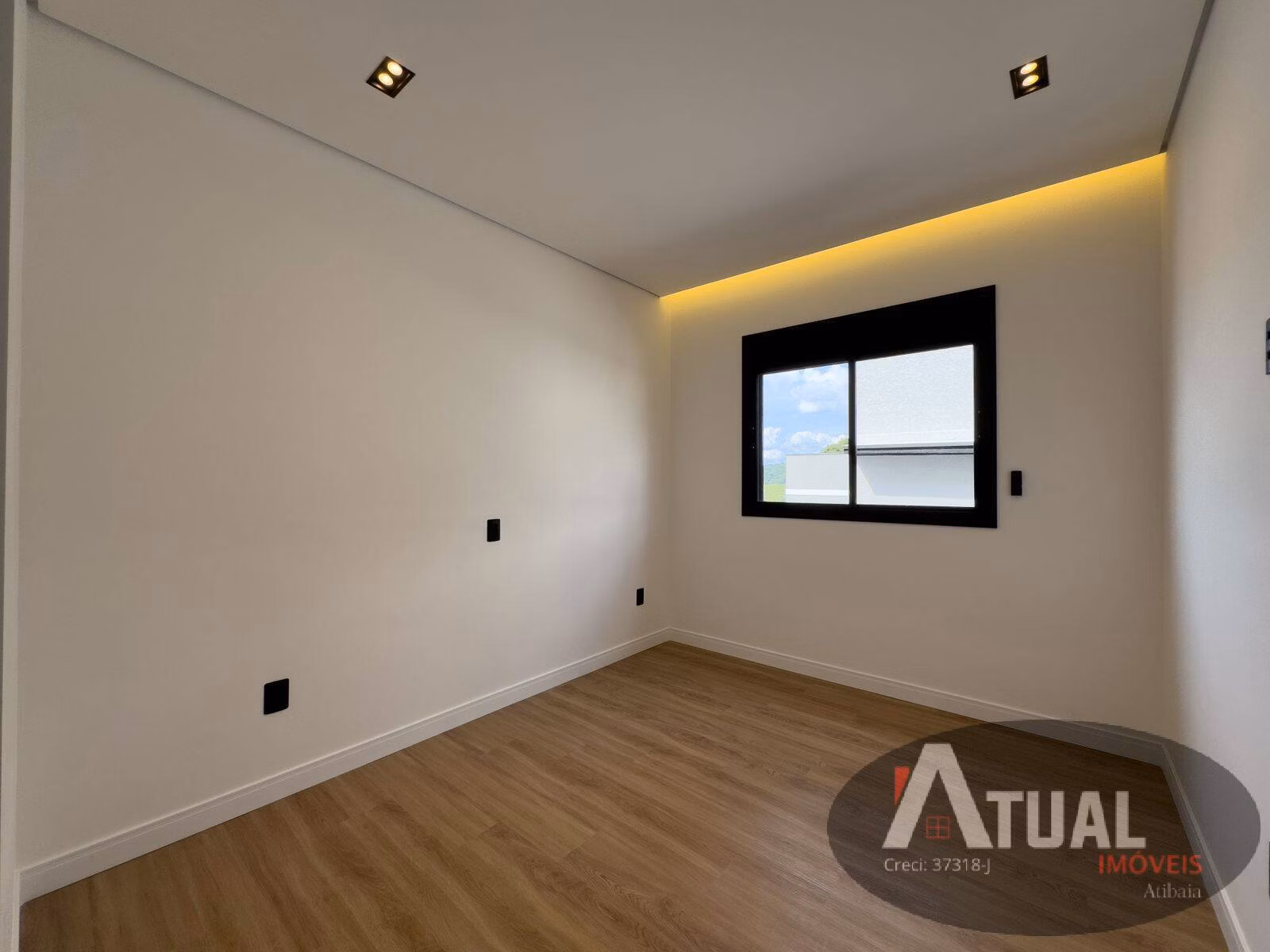 Casa de 180 m² em Atibaia, SP