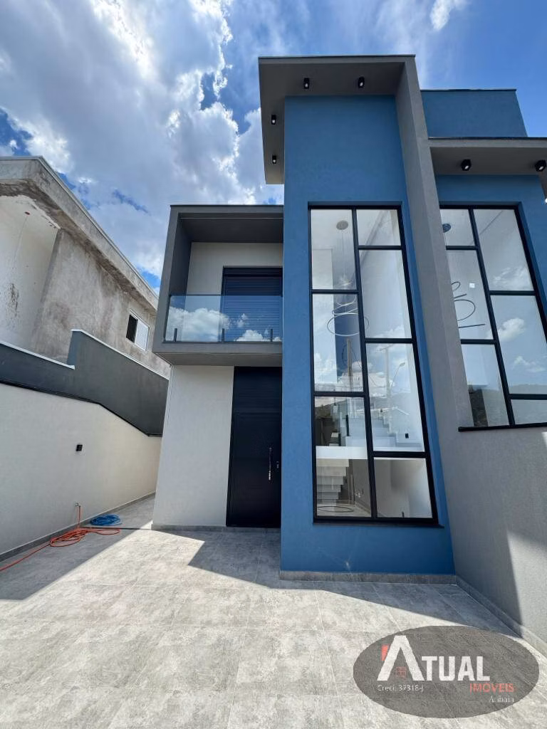 Casa de 180 m² em Atibaia, SP