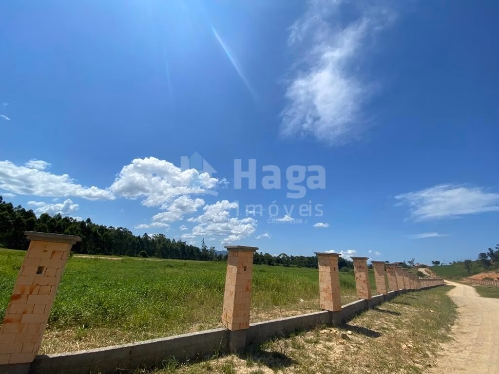 Terreno de 1.479 m² em Canelinha, SC