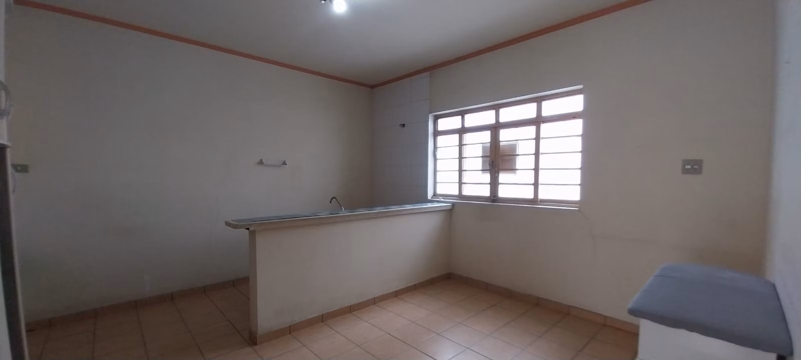 Comercial de 150 m² em Jacareí, SP
