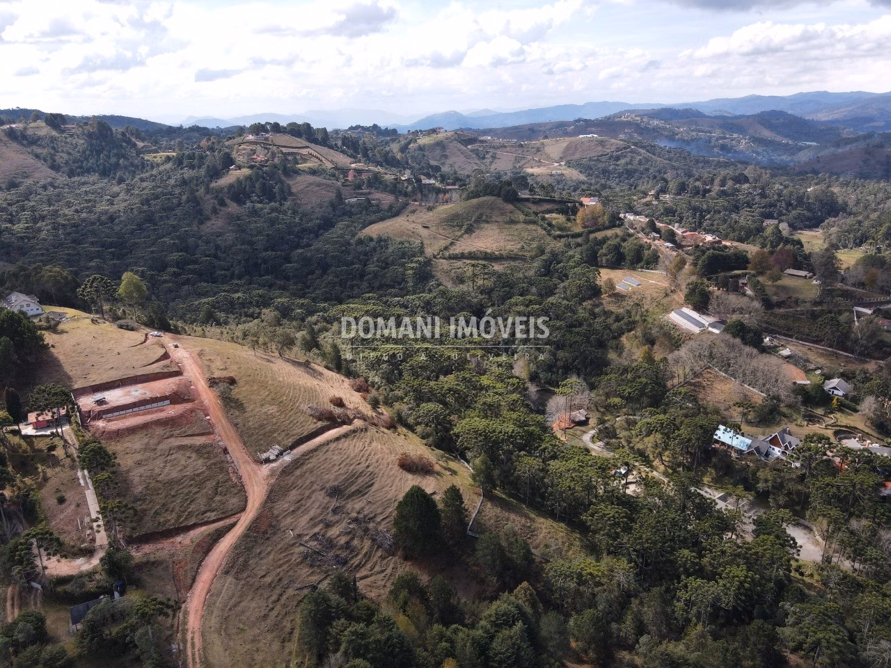 House of 1,000 m² in Campos do Jordão, SP, Brazil