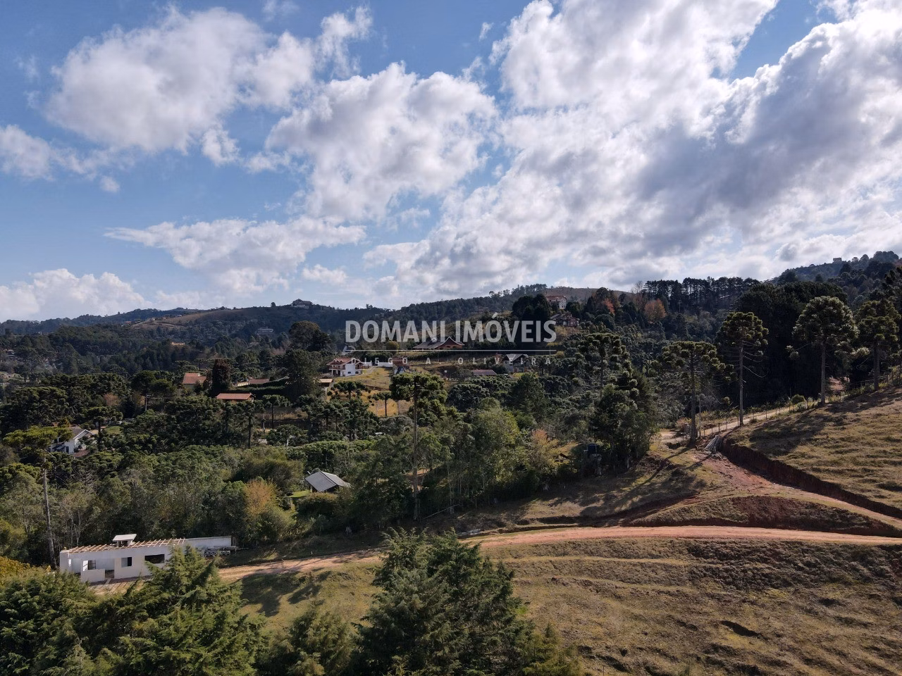 House of 1,000 m² in Campos do Jordão, SP, Brazil