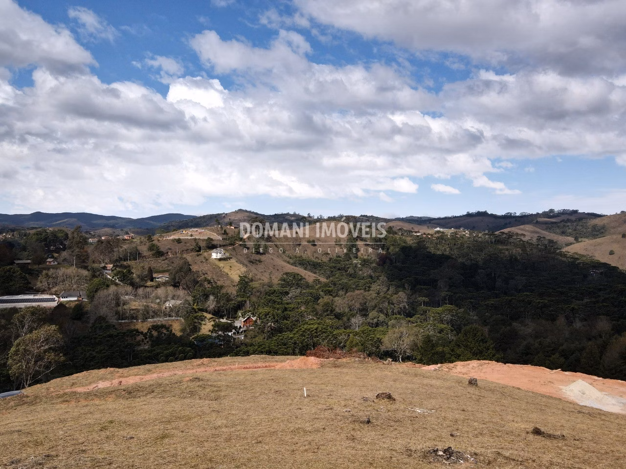 House of 1,000 m² in Campos do Jordão, SP, Brazil