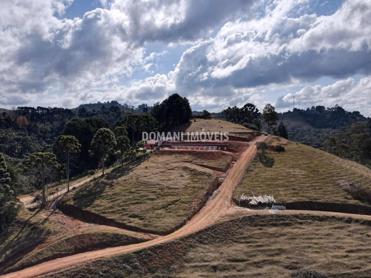 House of 1,000 m² in Campos do Jordão, SP, Brazil