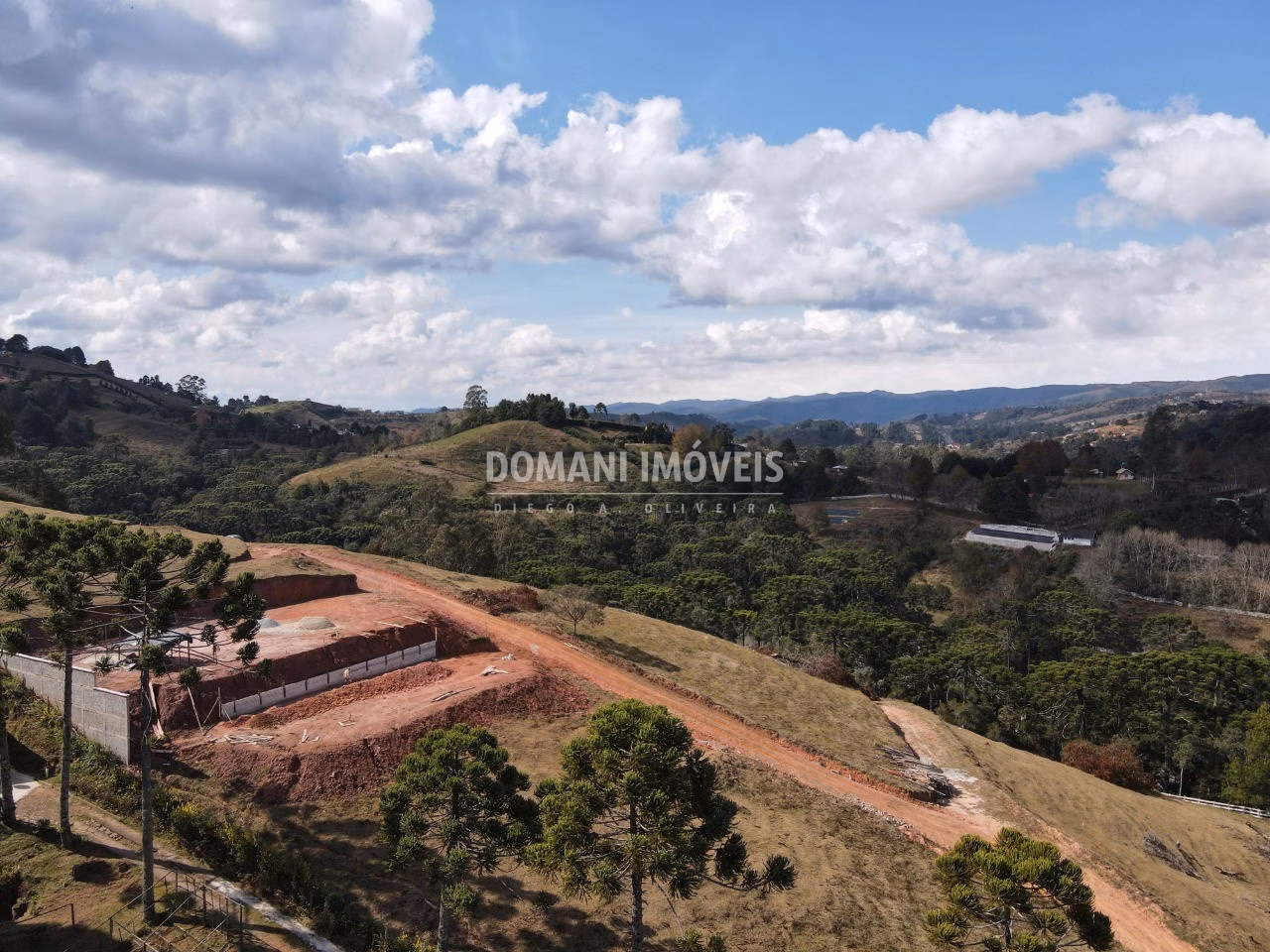 House of 1,000 m² in Campos do Jordão, SP, Brazil