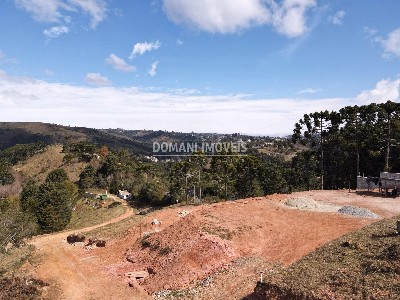 House of 1,000 m² in Campos do Jordão, SP, Brazil