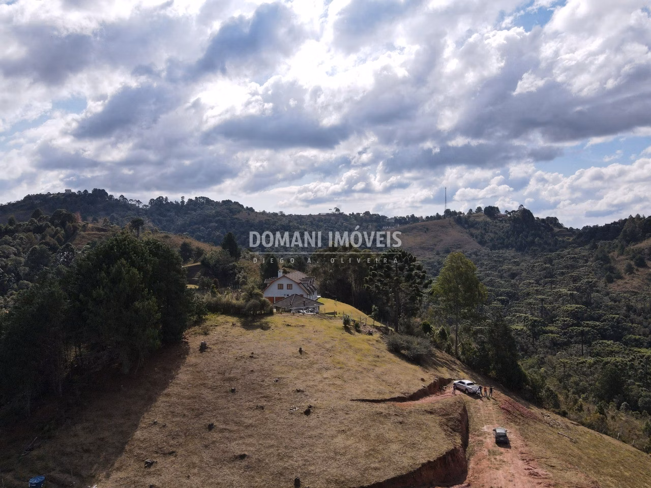 House of 1,000 m² in Campos do Jordão, SP, Brazil