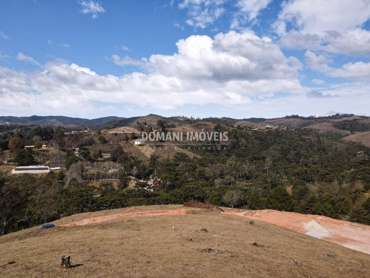House of 1,000 m² in Campos do Jordão, SP, Brazil