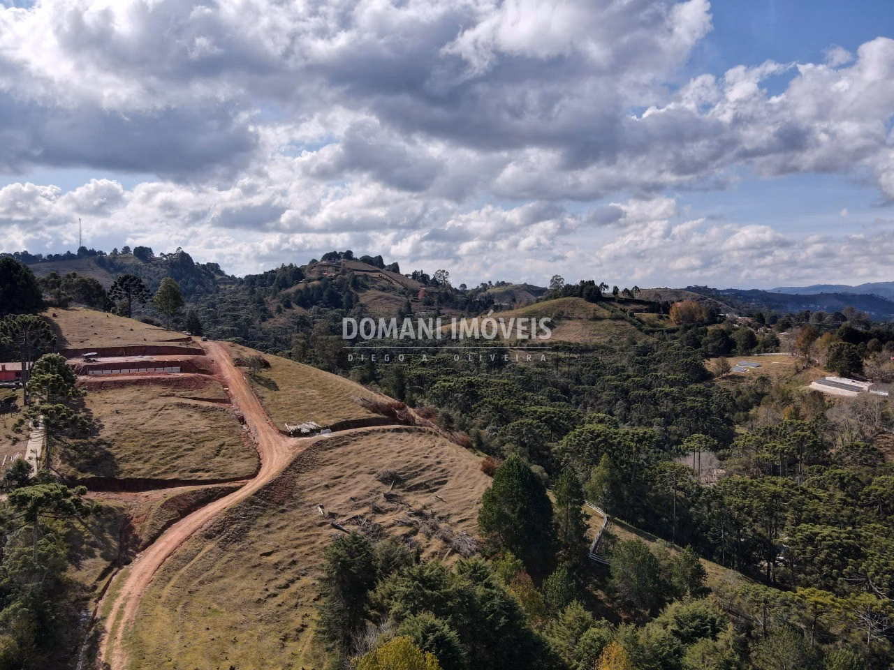 House of 1,000 m² in Campos do Jordão, SP, Brazil