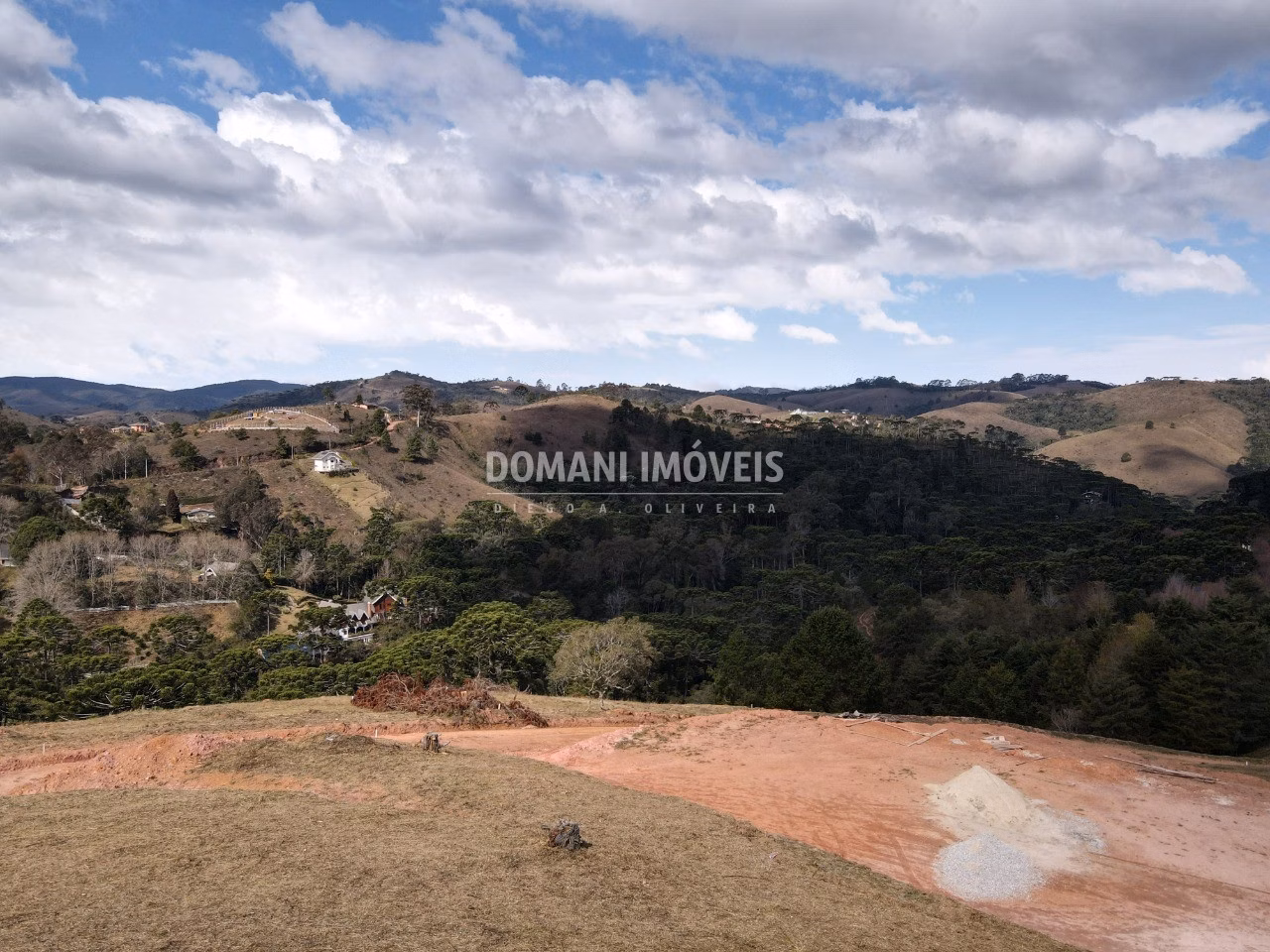House of 1,000 m² in Campos do Jordão, SP, Brazil