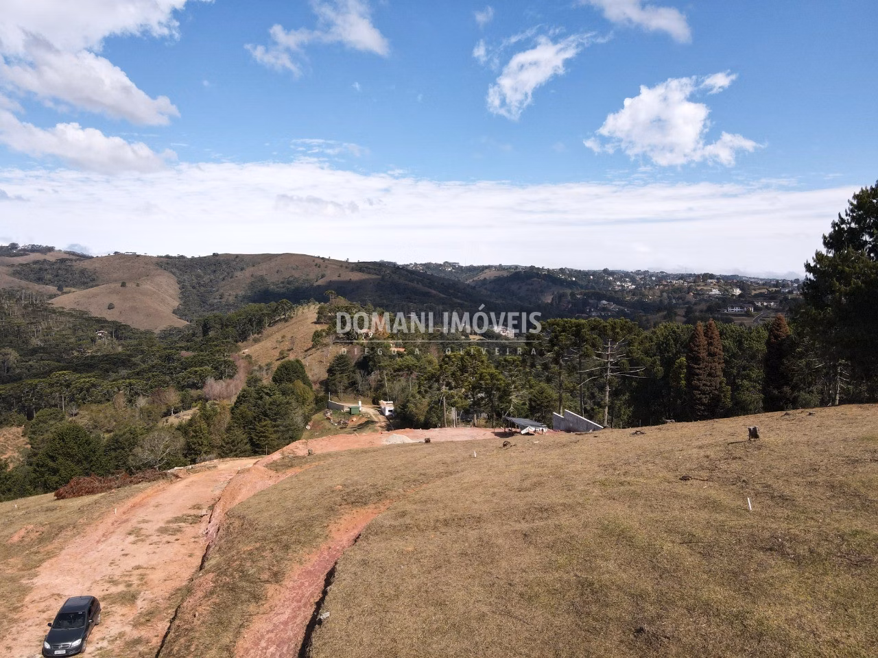 House of 1,000 m² in Campos do Jordão, SP, Brazil