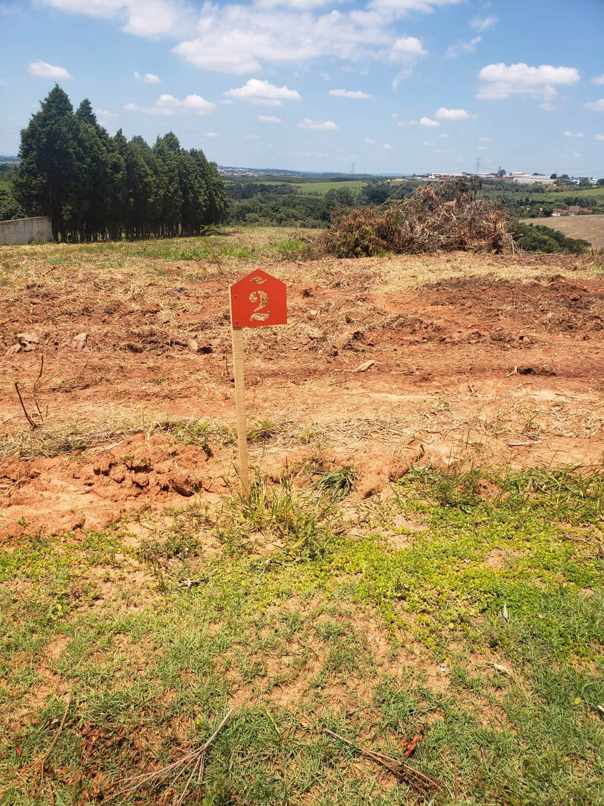 Terreno de 2.450 m² em Boituva, SP