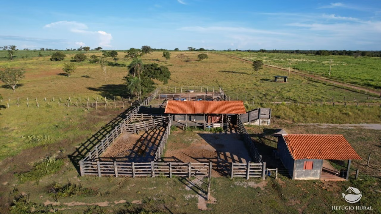 Fazenda de 3.260 ha em Conquista D'Oeste, MT