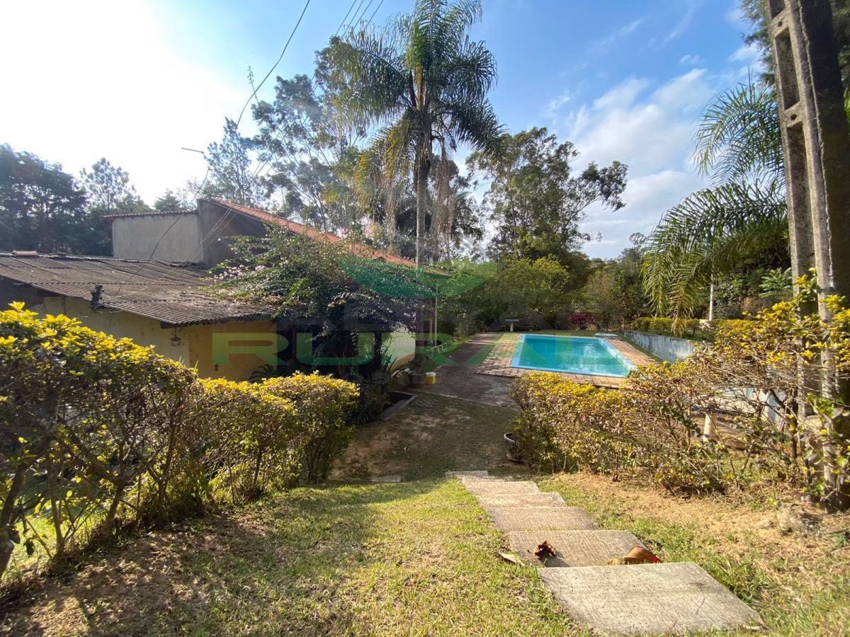 Chácara de 3.050 m² em Mairinque, SP