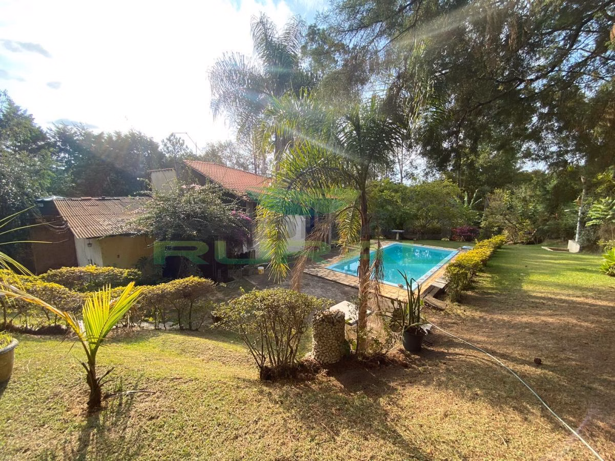 Chácara de 3.050 m² em Mairinque, SP