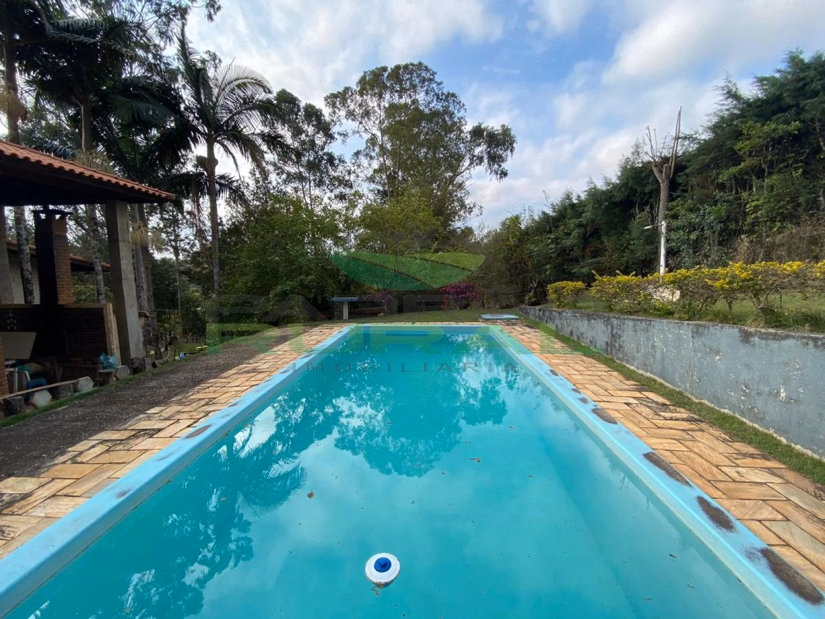 Chácara de 3.050 m² em Mairinque, SP