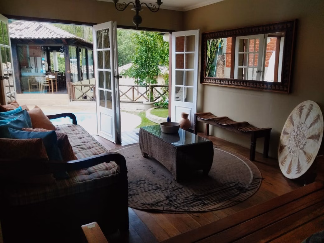 Chácara de 1.734 m² em Tiradentes, MG