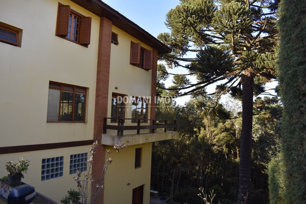 House of 1,120 m² in Campos do Jordão, SP, Brazil